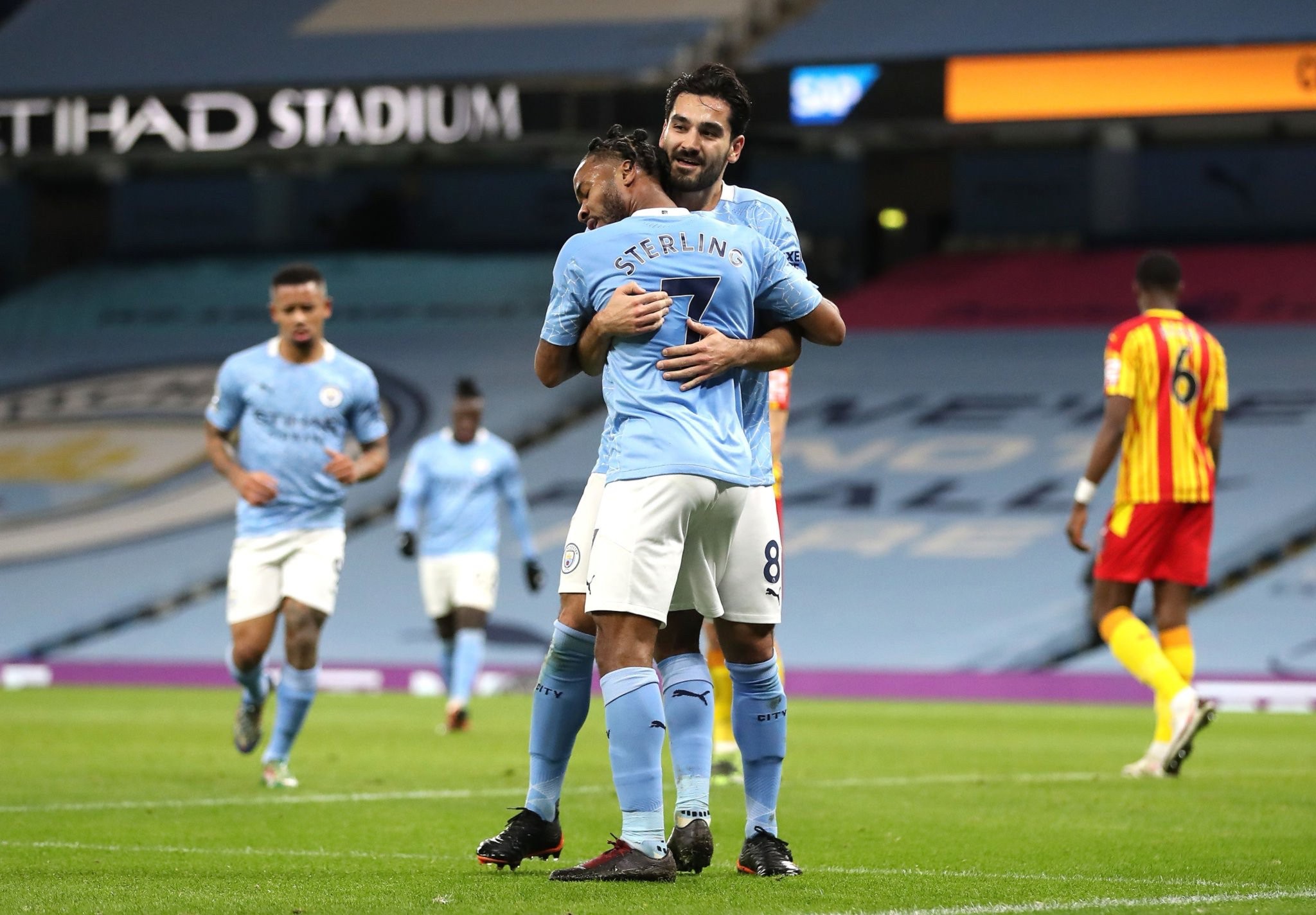 上留下了不 上留下了不