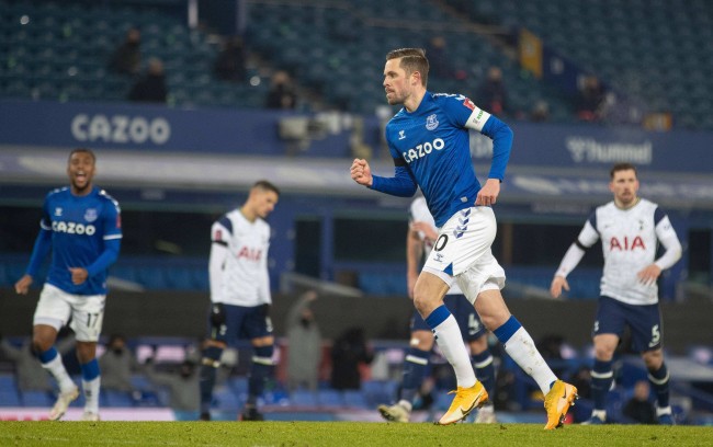 合同中存在 合同中存在